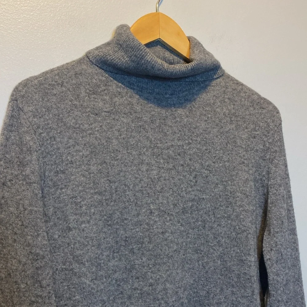 Equipment Delafine 100% Cashmere Sweater Women’s Large Gray - Picture 4 of 13